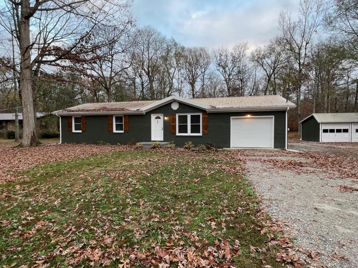 Remodeled Cottage With Sunroom Manchester Exteriér fotografie